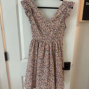 SHEIN Floral Ruffle Sleeve Dress